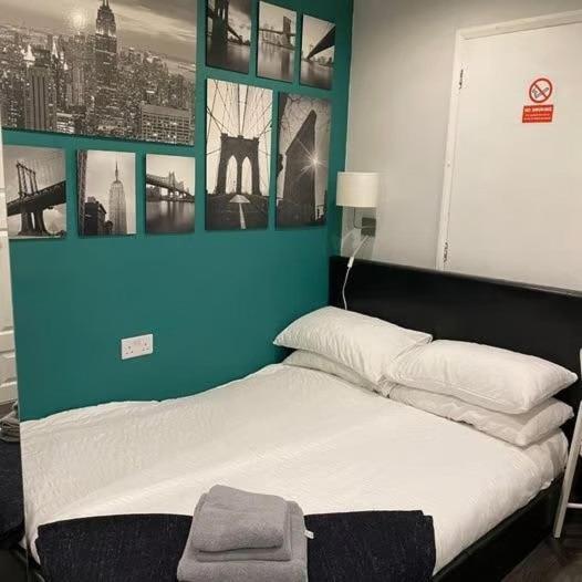 Vika Residence Deluxe Apartments Wednesbury Holiday Resort מראה חיצוני תמונה