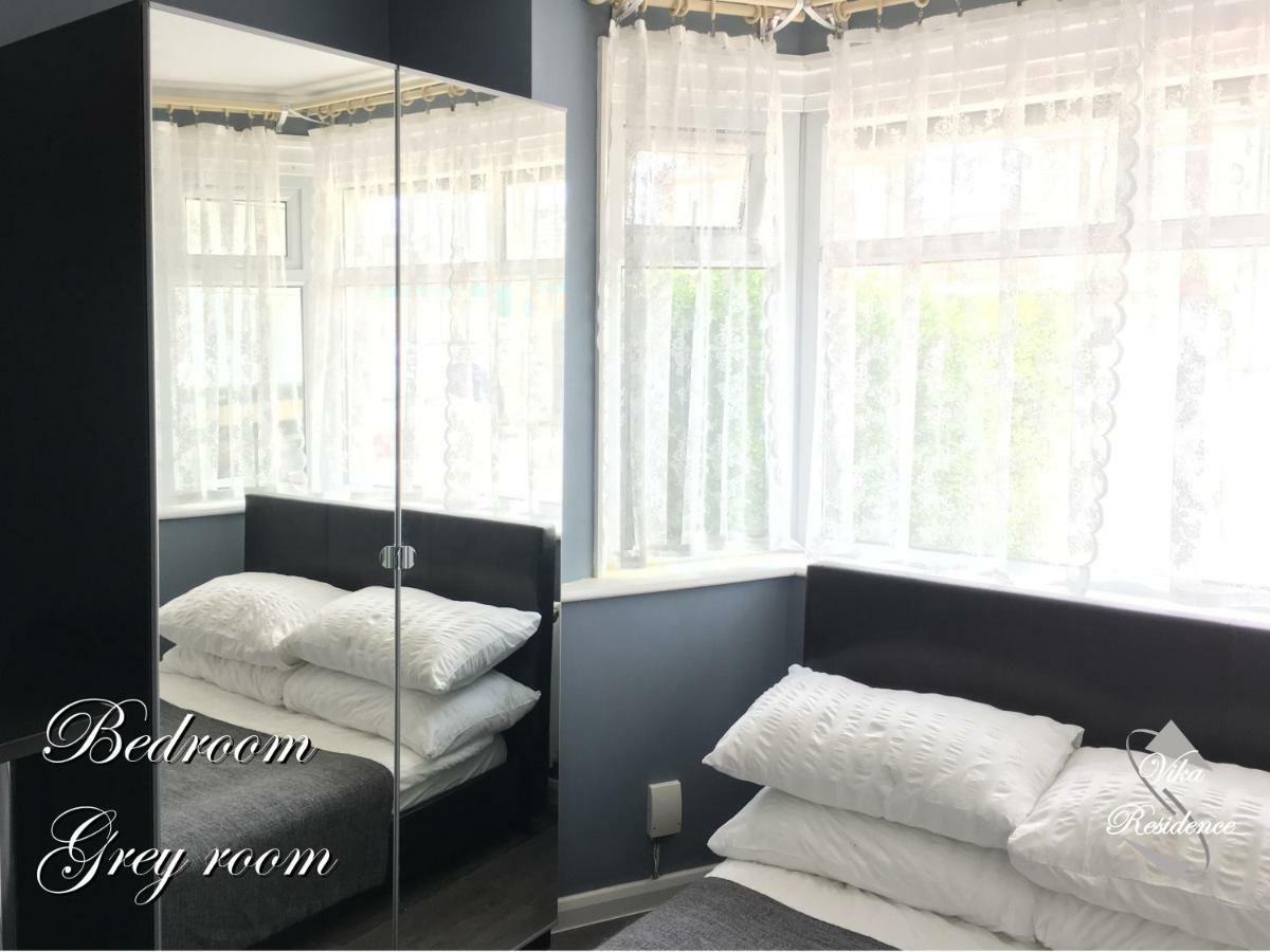 Vika Residence Deluxe Apartments Wednesbury Holiday Resort חדר תמונה